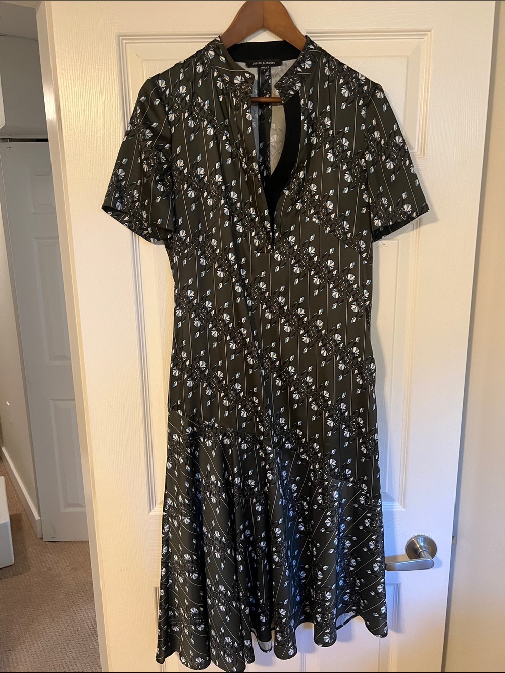 Judith & Charles Black and Army Green Floral Midi Dress with Short Sleeves